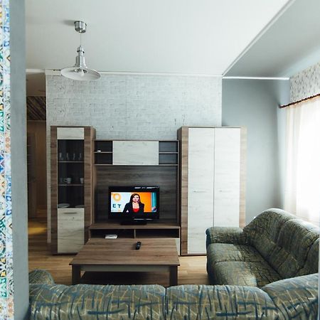 Apartments Faraon 4 Sumy Exterior foto